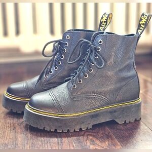 Dr. Martens Platform Black Leather Lace-Up Combat Boots Sinclair